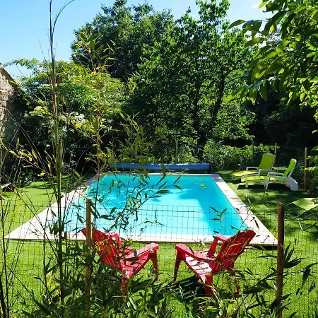 Les Chataigniers Du Mas Holiday home *