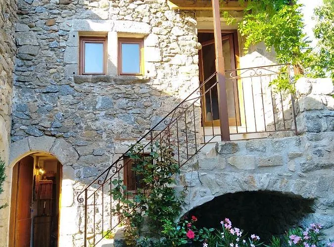 Les Chataigniers Du Mas * Saint-Jean-du-Gard